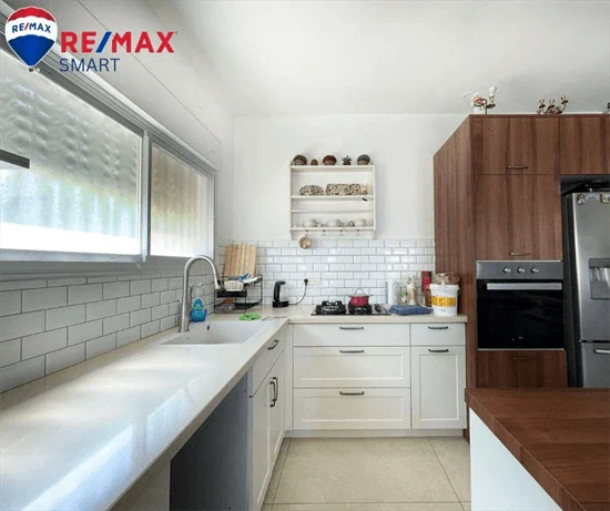 ברחוב הנוטר ק.חיים !!